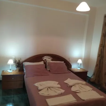 Odisseas Apartman *